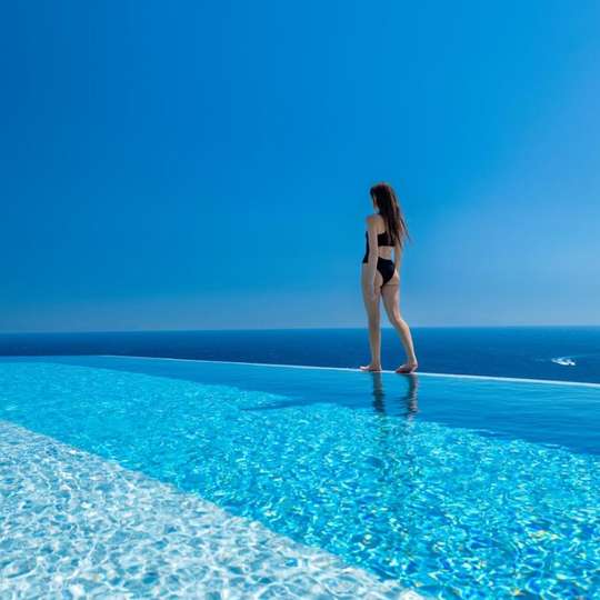 luxury hotels in Platis Yialos Mykonos