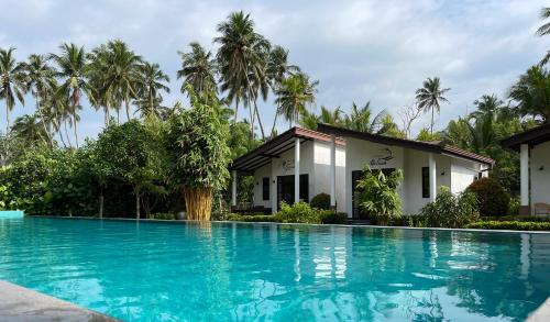 luxury hotels in Galle District