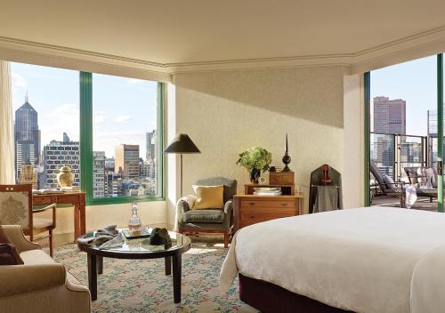 luxury hotels in Melbourne