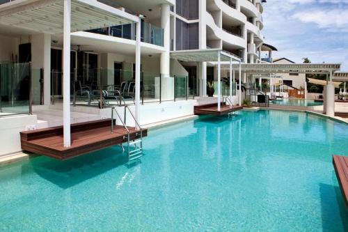 luxury hotels in Cairns