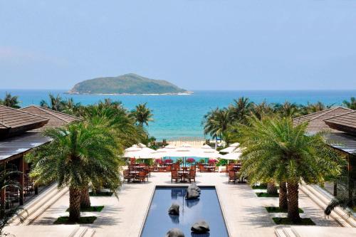 luxury hotels in Hainan