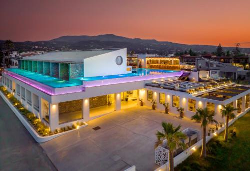 luxury hotels in Réthymno Town
