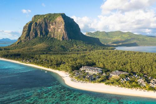 luxury hotels in Mauritius West Coast