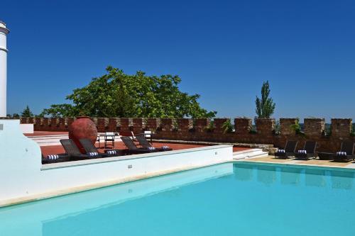 luxury hotels in Evora District