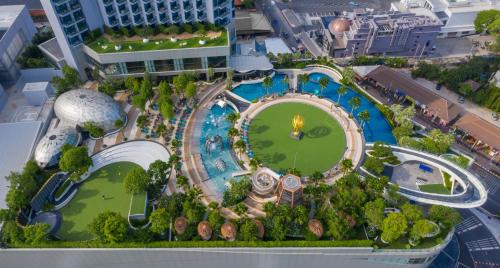 luxury hotels in Pattaya North