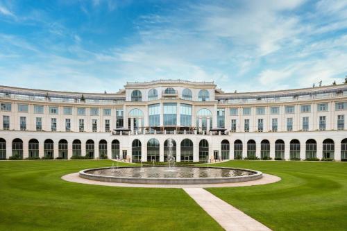 luxury hotels in Dublin