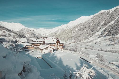 luxury hotels in Stubai Glacier