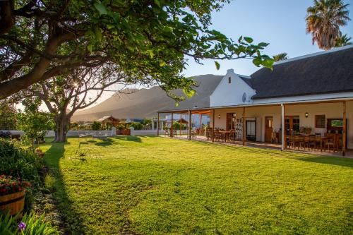 luxury hotels in Oudtshoorn