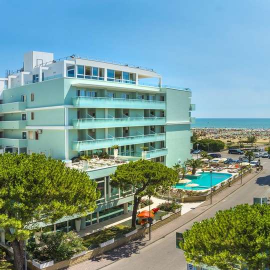 luxury hotels in Udine Area