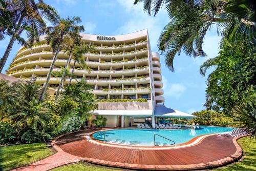 luxury hotels in Cairns