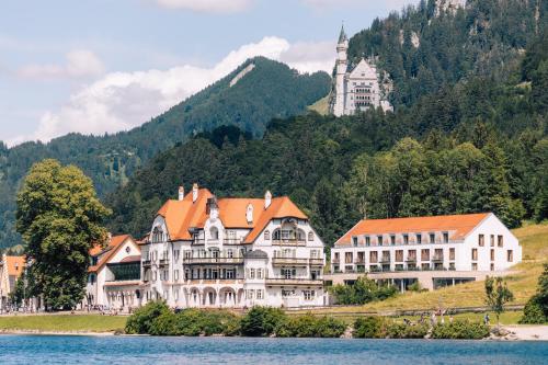 luxury hotels in Neuschwanstein And The Royal Castles