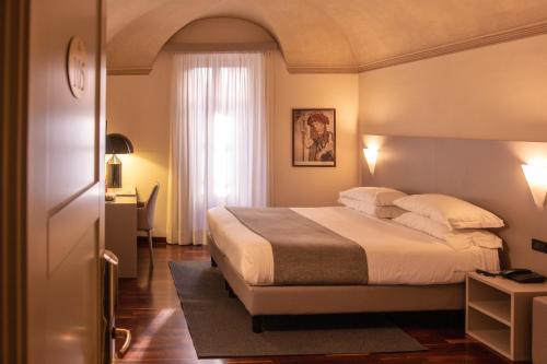 luxury hotels in Turin