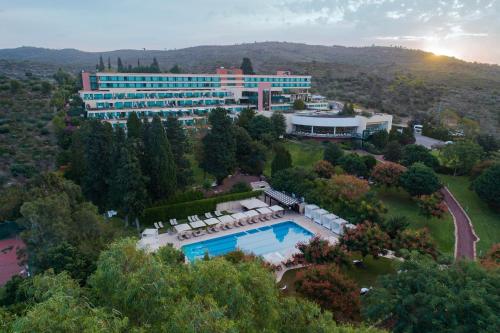 luxury hotels in North District Israel