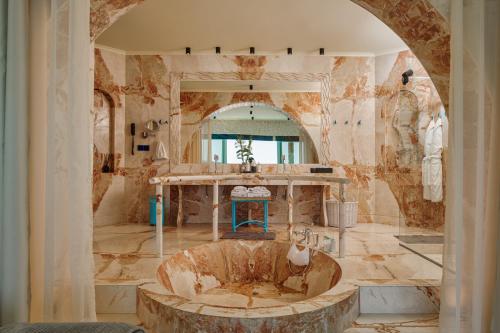 luxury hotels in Greek Islands