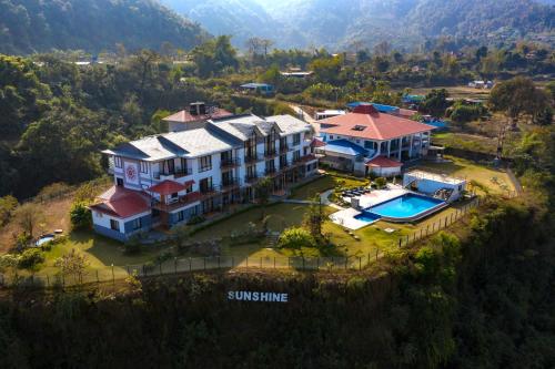 luxury hotels in Pokhara