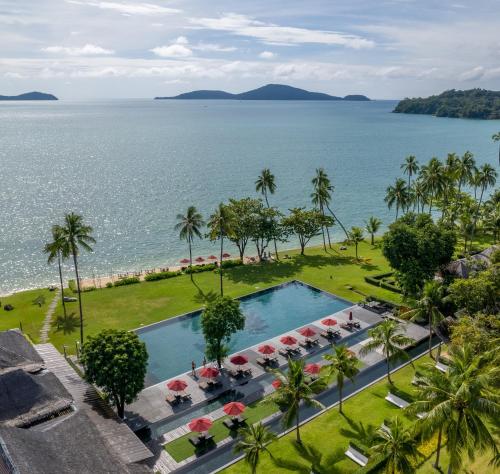luxury hotels in Rawai Beach