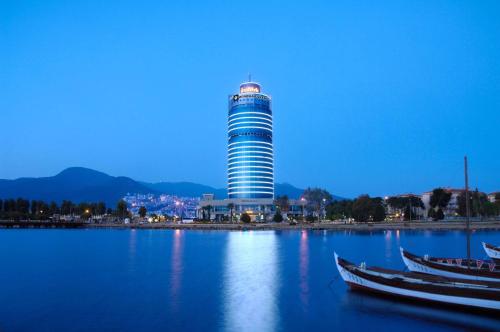 luxury hotels in Izmir