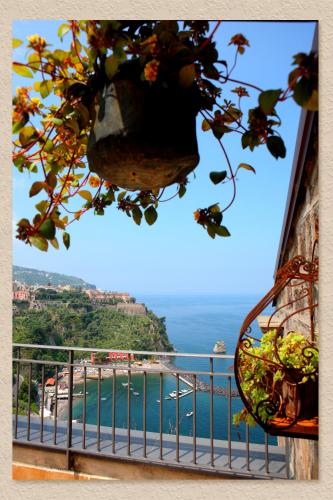 luxury hotels in Vico Equense