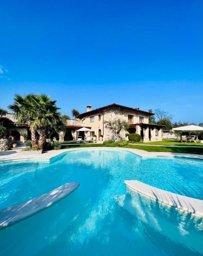 luxury hotels in Salò