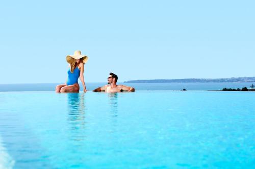 luxury hotels in Barlavento