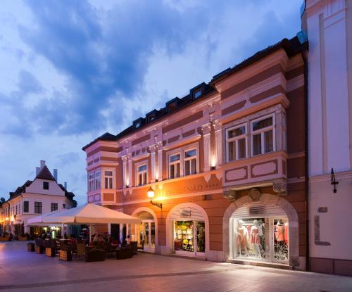luxury hotels in Bratislavský Kraj