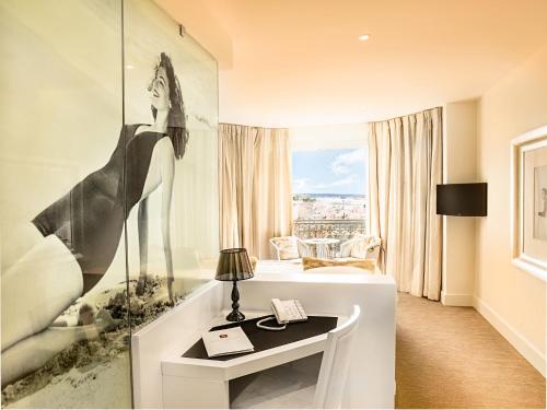 luxury hotels in Cannes