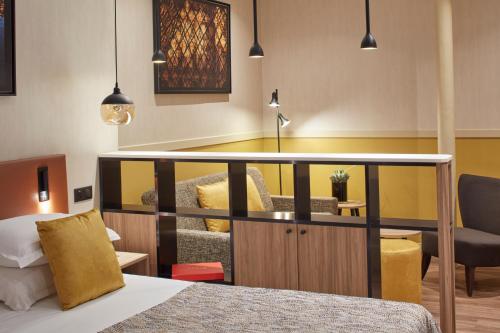 luxury hotels in Latin Quarter (5Th)