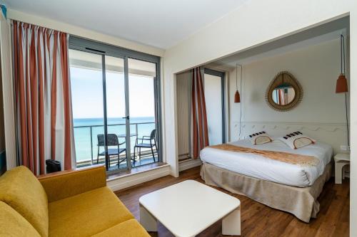 luxury hotels in Côte D'Argent