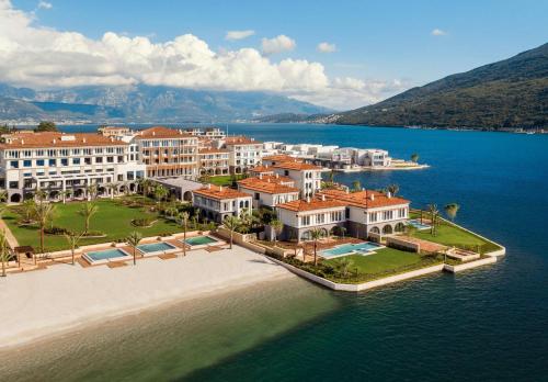 luxury hotels in Montenegro