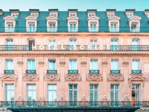 luxury hotels in 8Th Arrondissement