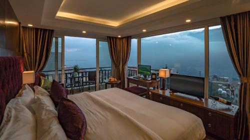 luxury hotels in Lao Cai