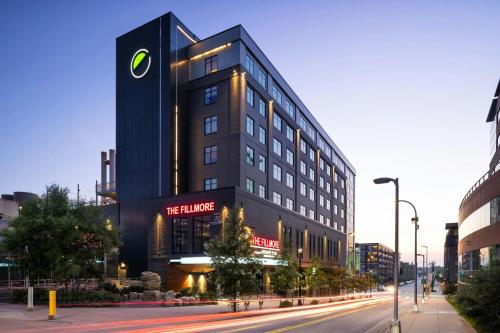 luxury hotels in Minneapolis