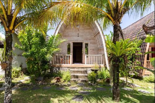 luxury hotels in Banyuwedang