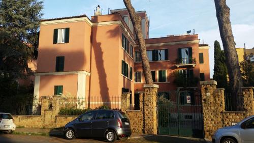 luxury hotels in Trastevere
