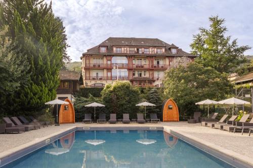 luxury hotels in Lake Geneva / Vaud
