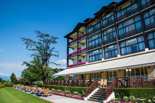 luxury hotels in Lake Geneva / Vaud