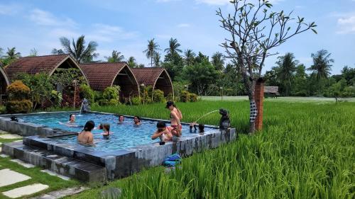luxury hotels in Banyuwedang