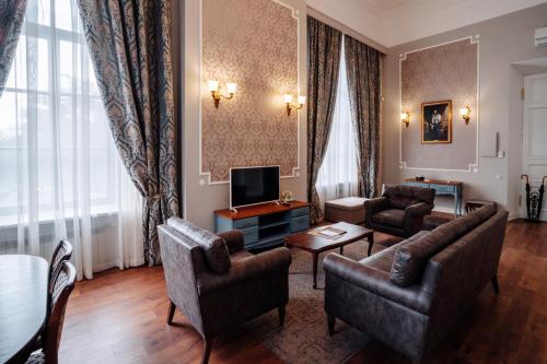 luxury hotels in Tula