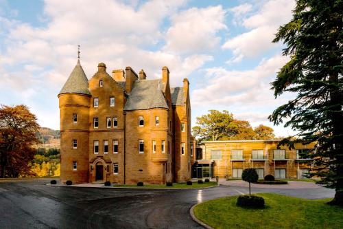 luxury hotels in Highland