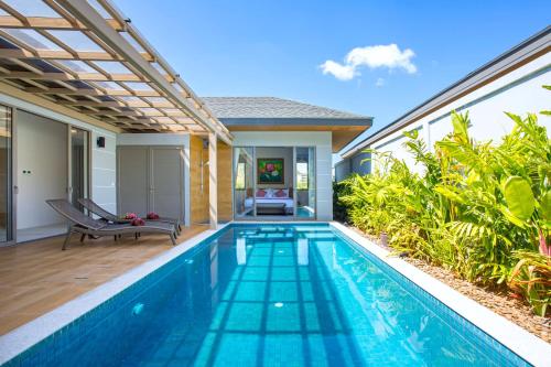 luxury hotels in Phuket