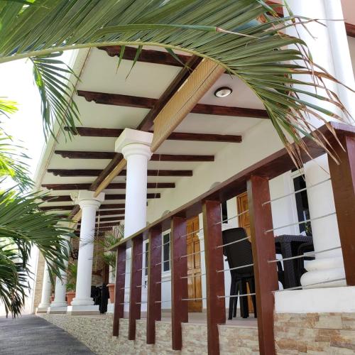 luxury hotels in San Salvador Department