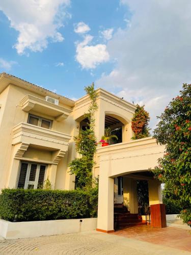 luxury hotels in Bhopal