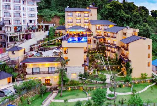 luxury hotels in Pokhara