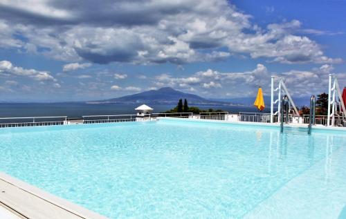 luxury hotels in Massa Lubrense