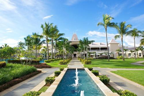 luxury hotels in Mauritius West Coast