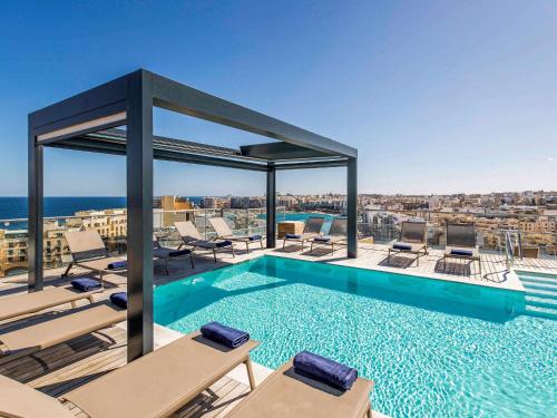 luxury hotels in Malta