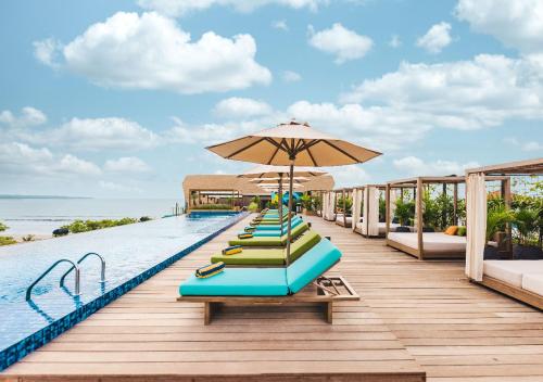 luxury hotels in Kuta