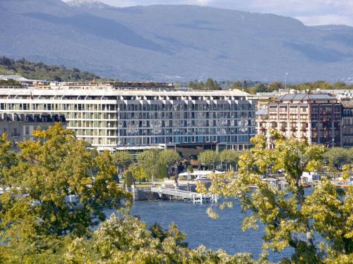 luxury hotels in Geneva