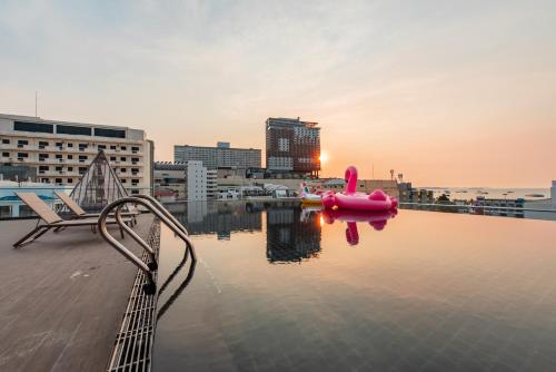 luxury hotels in Pattaya South