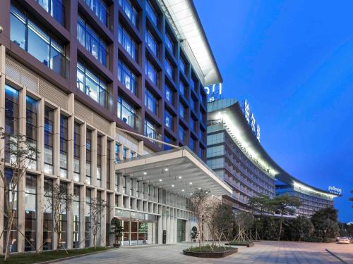 luxury hotels in Guangzhou Area